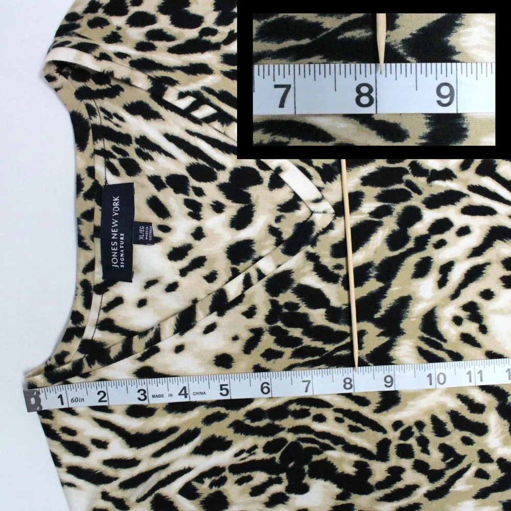 Women's Jones New York Signature XL Animal Print Elbow Length Sleeve V-Neck Top